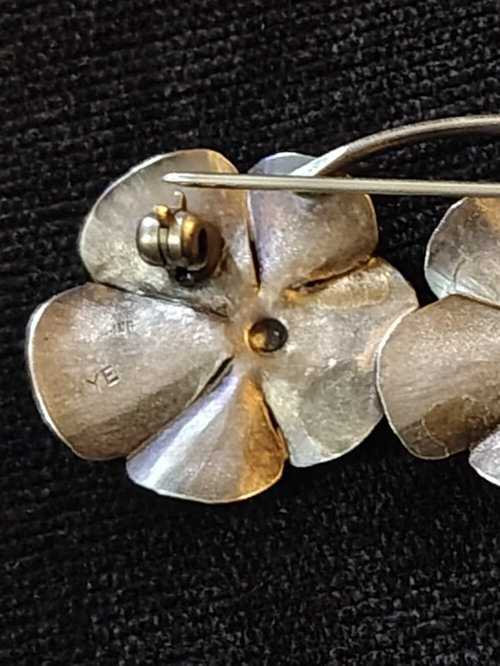 Vtg. Stuart Nye Sterling Silver Double Pansy Brooch.